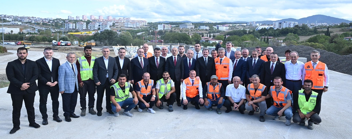 BAKANIMIZ URALOĞLU: “SAMSUN ŞEHİR HASTANESİ BAĞLANTI YOLU’NU SENE SONUNA KADAR BİTİRMEYİ HEDEFLİYORUZ”